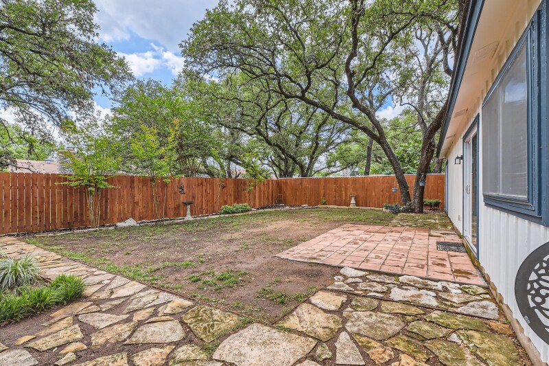 Building Photo - 7801 Wycombe Dr
