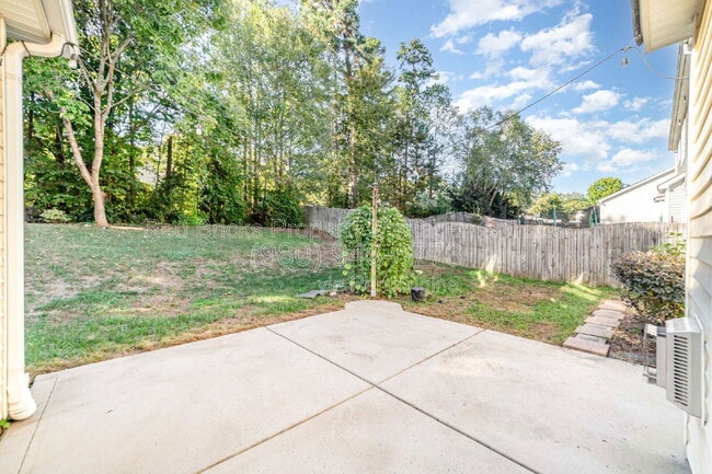 Building Photo - 1622 Wilburn Park Ln NW