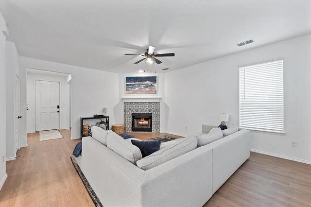 Building Photo - 10116 Revere Dr