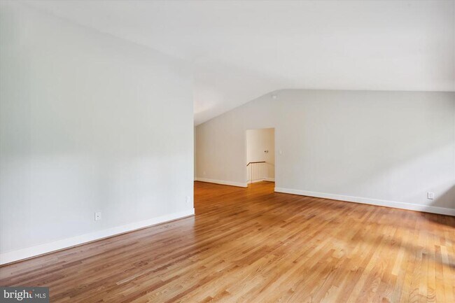 Building Photo - 8206 Stone Trail Dr