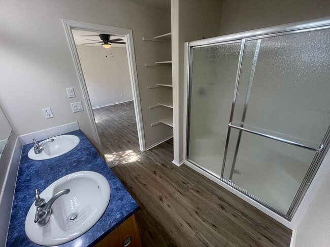 Building Photo - Must See Updated Home!