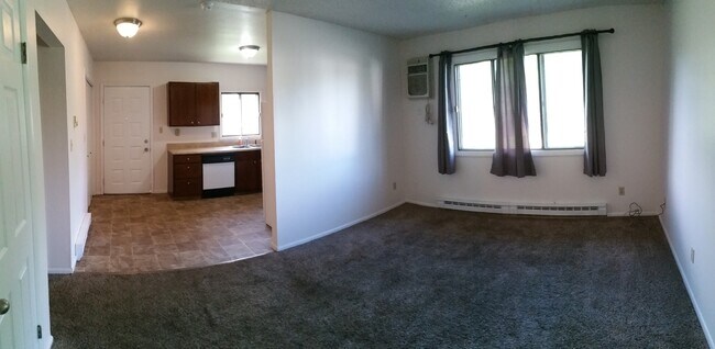 Building Photo - 810 Mary Anne Dr
