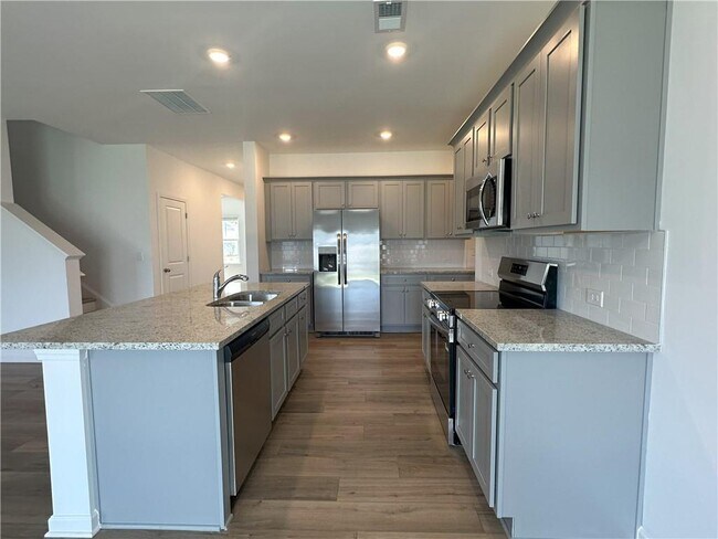 Building Photo - 612 Blue Sky Blvd