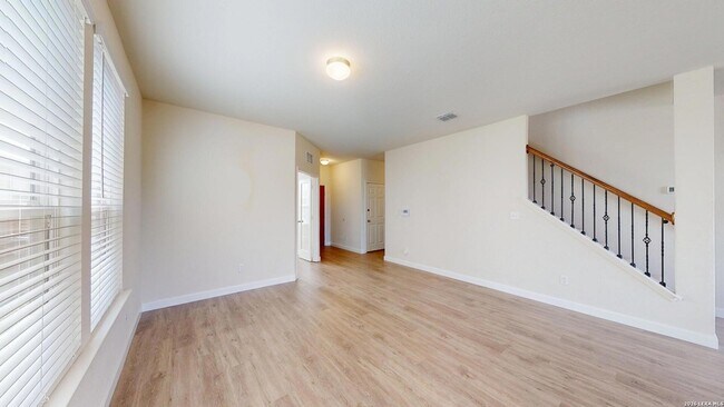 Building Photo - 344 Autumn Rouge