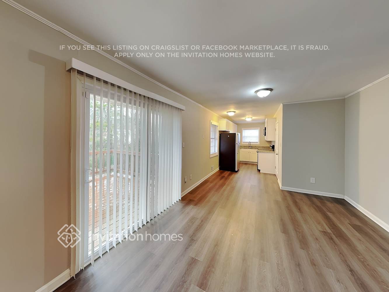 Building Photo - 2871 Knollview Dr