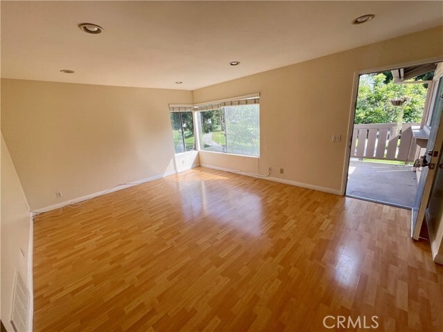 Building Photo - 32 Echo Run