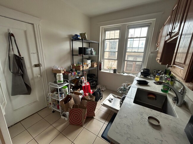 Building Photo - Brighton 2 Bed – Heat & Hot Water Included – No Broker Fee