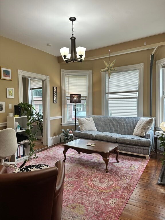 Building Photo - 52 Harvest St