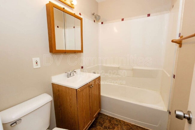 Building Photo - 14209 Emery Ave