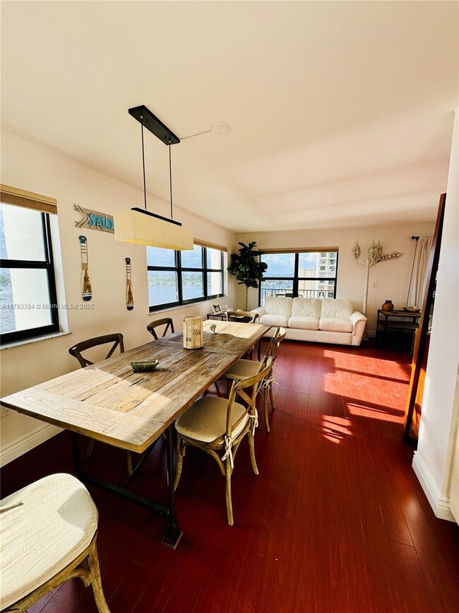 Building Photo - 1201 S Ocean Dr