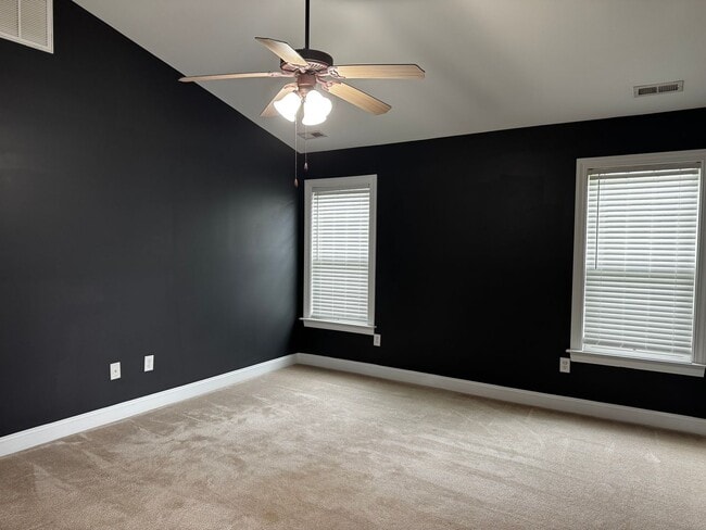 Building Photo - Carolina Pines Home