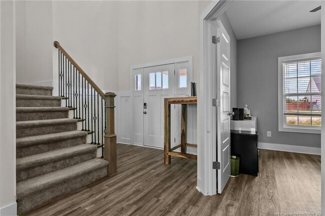 Building Photo - 5527 Mountain Run Dr