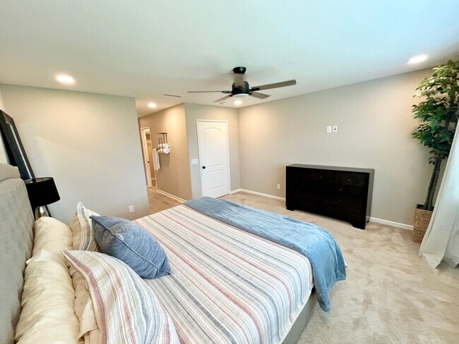 Building Photo - Long Term - Pristine 3 Bedroom Family Home @ Terra Lago in Indio