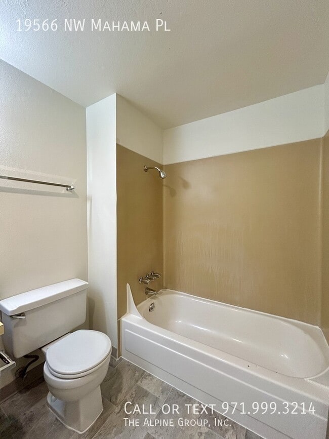 Building Photo - 19566 NW Mahama Pl