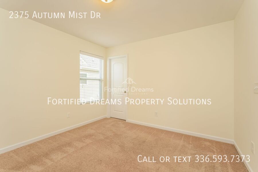 Building Photo - 2375 Autumn Mist Dr