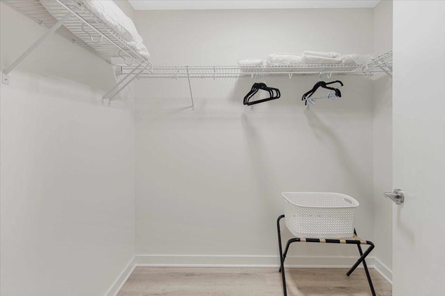 Building Photo - 1051 First St NE