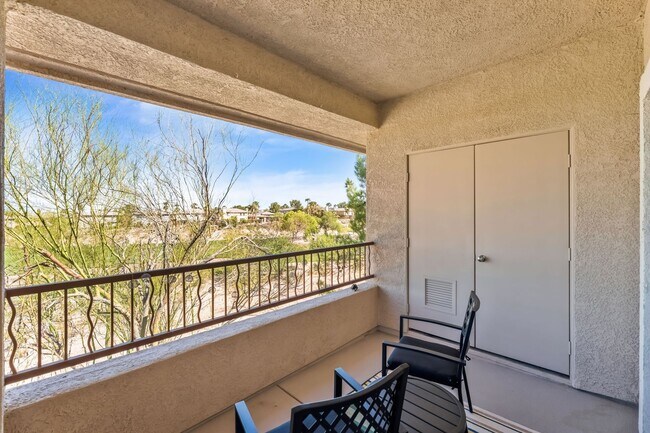 Building Photo - 904 Duckhorn Ct