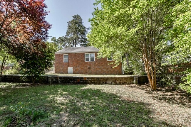 Building Photo - 2709 Hazel St