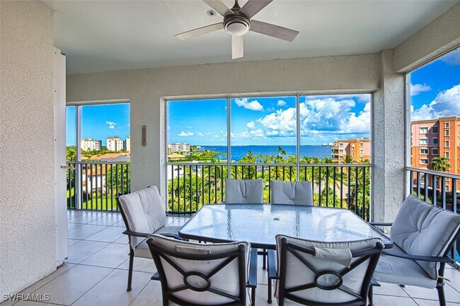Building Photo - 14817 Laguna Dr