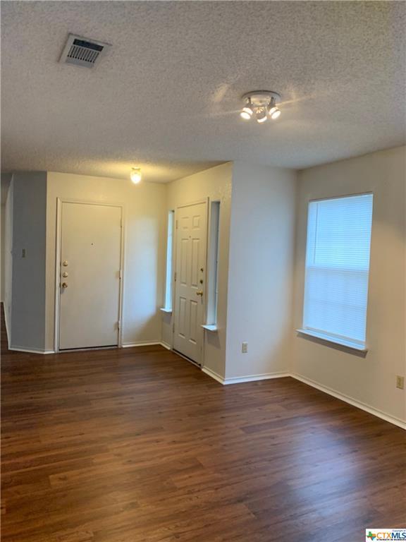 Building Photo - 508 Del Mar Dr