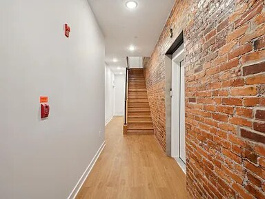 Building Photo - 4147 W Girard Ave