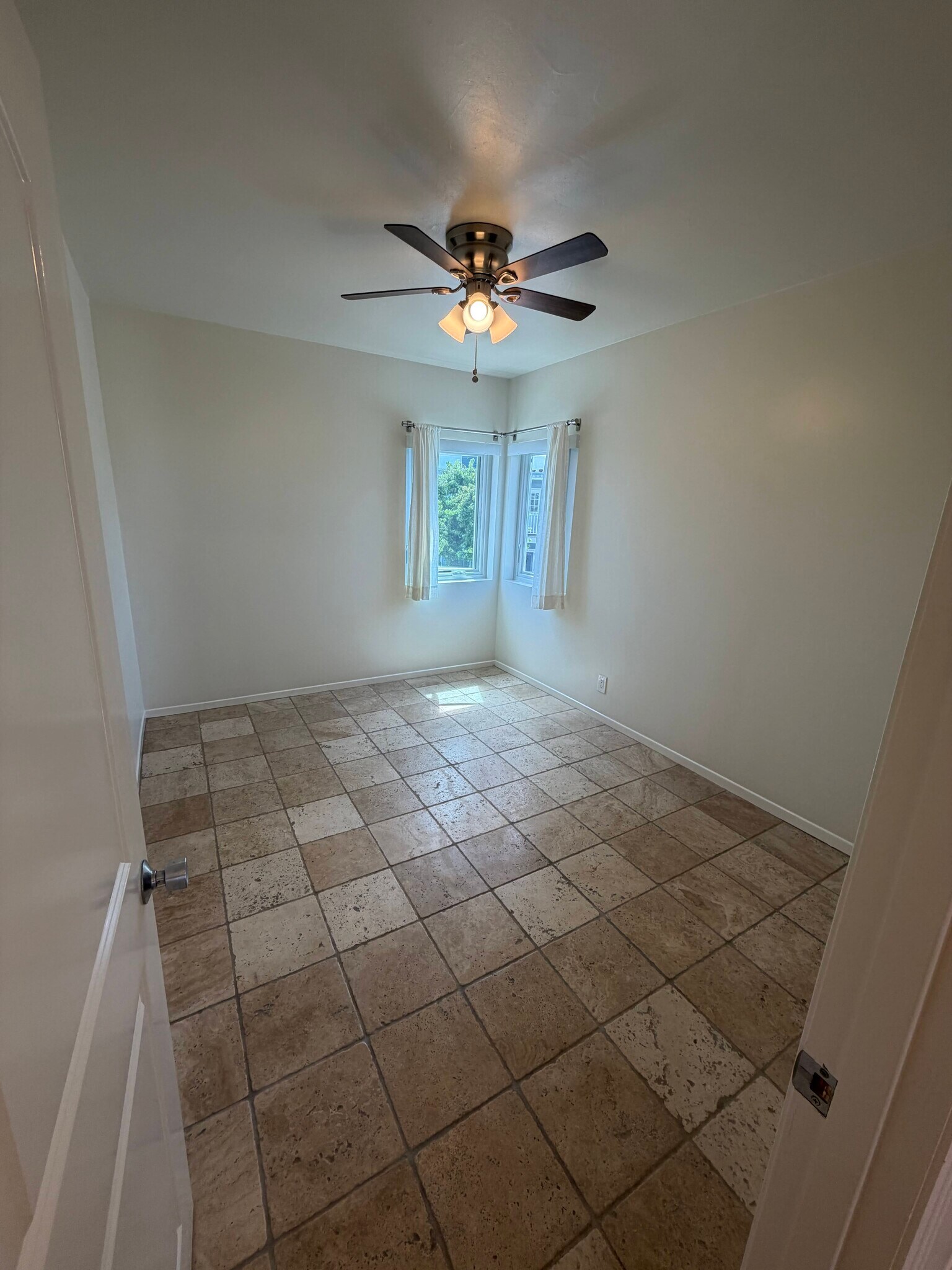 South Bedroom - 256 17th St