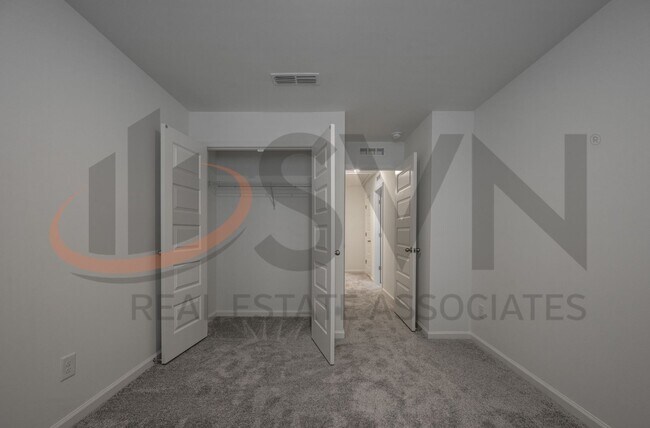 Building Photo - Brand New Construction! 3BD, 2.5BA Mebane Townhome Minutes from Tanger Outlets