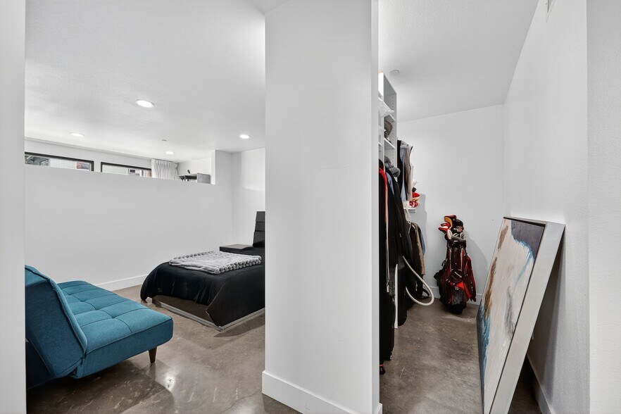 Building Photo - 1418 Innes Pl
