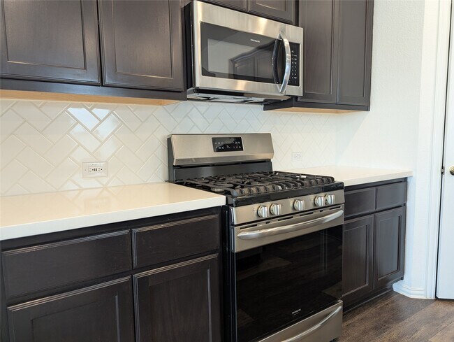 Building Photo - 10503 Dolce Ln