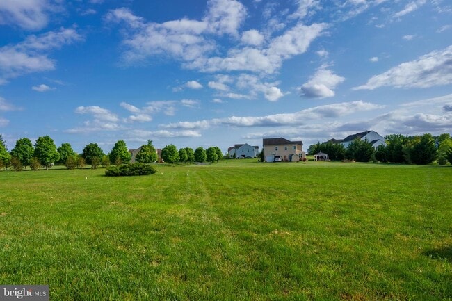 Building Photo - 15305 Sweetbay St