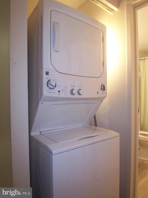 Building Photo - 5300 Holmes Run Pkwy