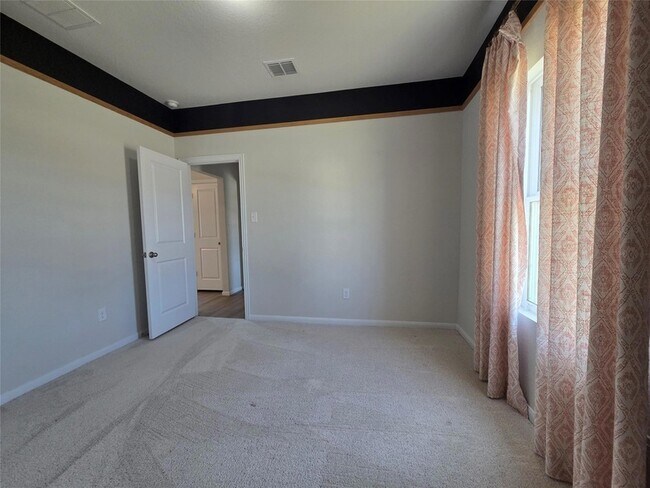 Building Photo - 8902 Grand Western