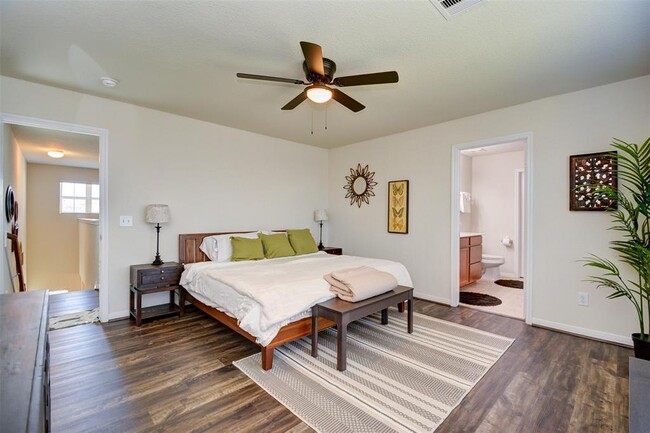 Building Photo - 6807 Alum Rock Ln