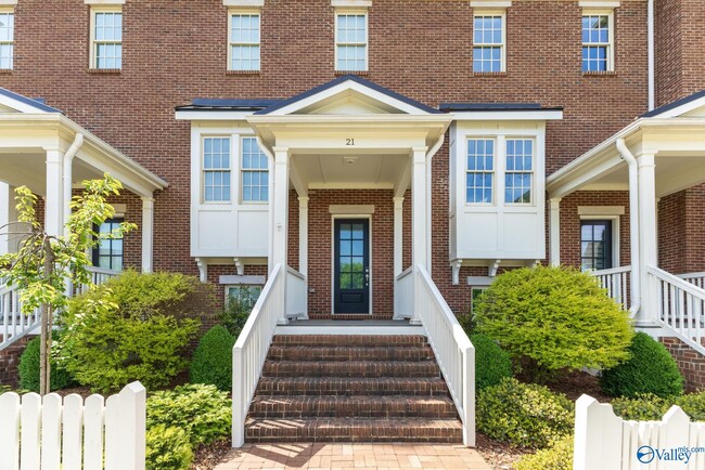 Building Photo - 21 Stone Mason Way NW