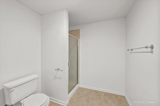 Building Photo - 2240 Barrett Dr