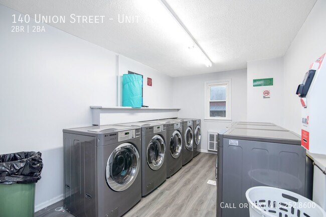 Building Photo - 140 Union St