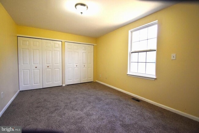 Building Photo - 3580 S Main Rd