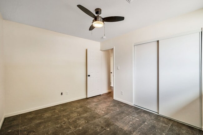 Building Photo - Spacious 6-Bedroom, 3.5-Bath Pool Home Near ASU Campus