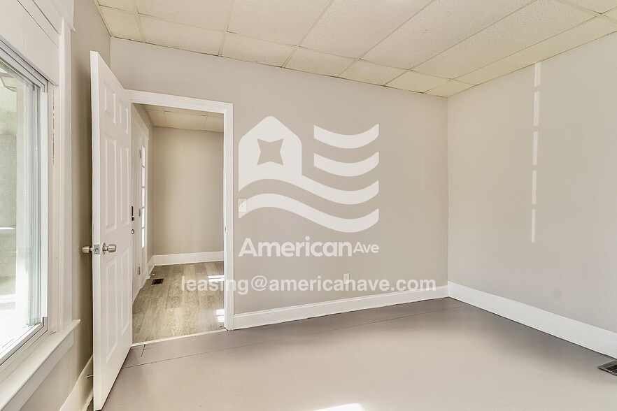 Building Photo - 2309 Date St