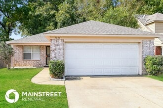 Building Photo - 5230 Bucksport Ln