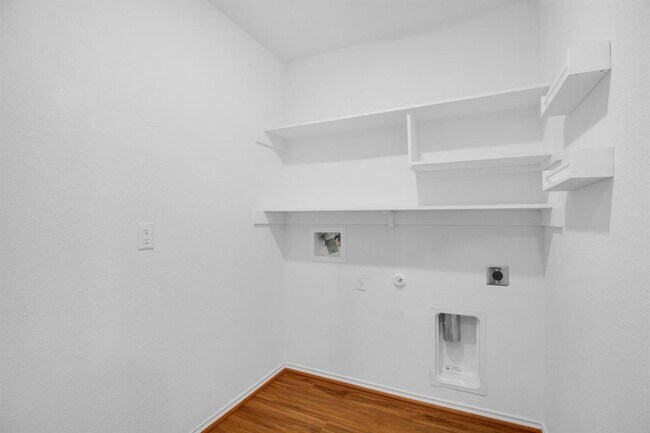 Building Photo - 21409 Resource Rd