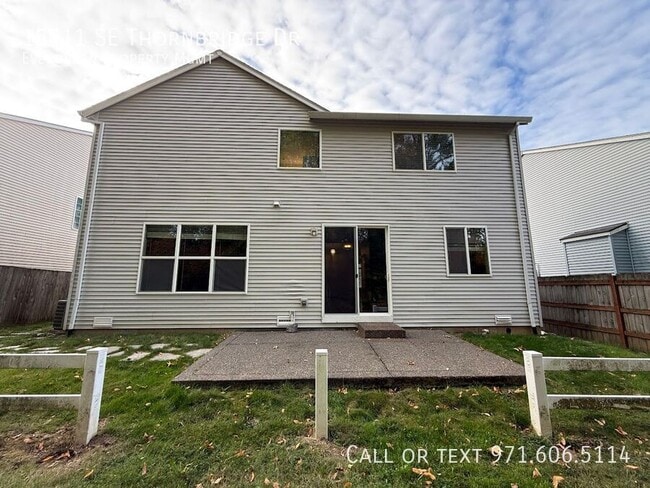 Building Photo - 15511 SE Thornbridge Dr
