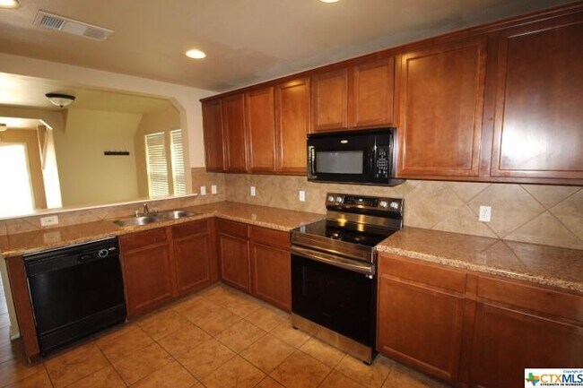 Building Photo - 304 W Gemini Ln