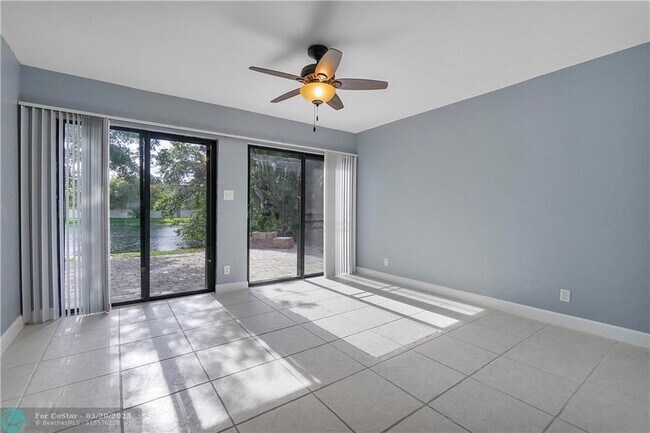 Building Photo - 1920 NW 34th Ave