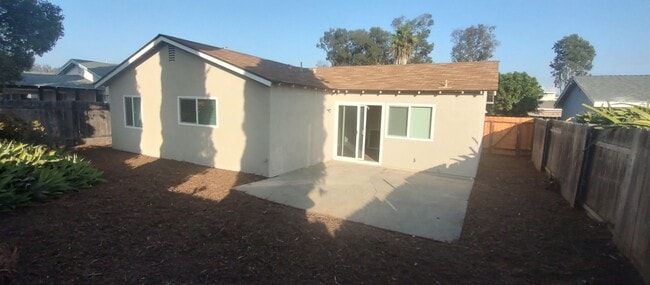 Building Photo - Remodeled Single Story House - Central AC - Two Car Garage