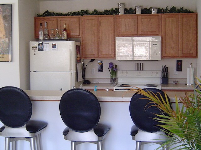 Building Photo - 7160 Colosseum Dr