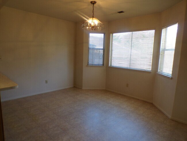 Building Photo - 1309 Cape Cod Dr