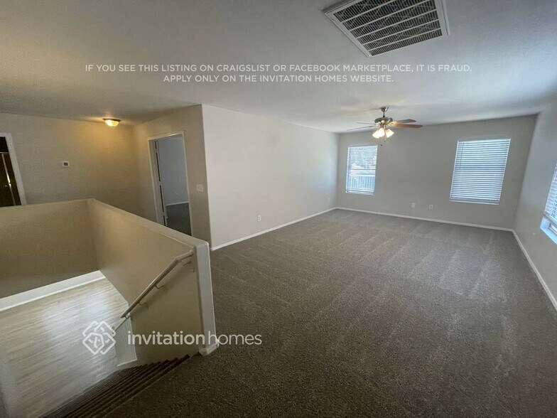 Building Photo - 434 W Orchard Way