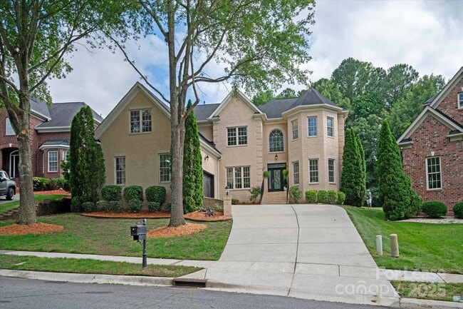 Building Photo - 11841 Churchfield Ln