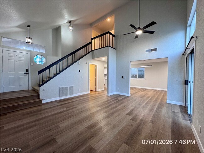 Building Photo - 8405 Shady Shores Cir
